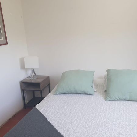 L'Oustaou Bed and Breakfast Chateau-Arnoux-Saint-Auban Exteriör bild