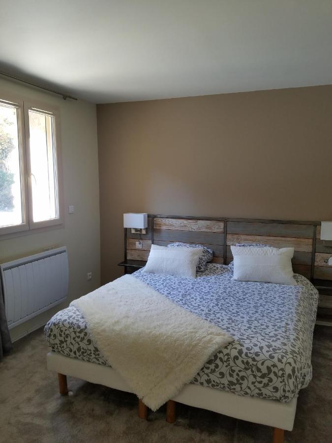 L'Oustaou Bed and Breakfast Chateau-Arnoux-Saint-Auban Exteriör bild